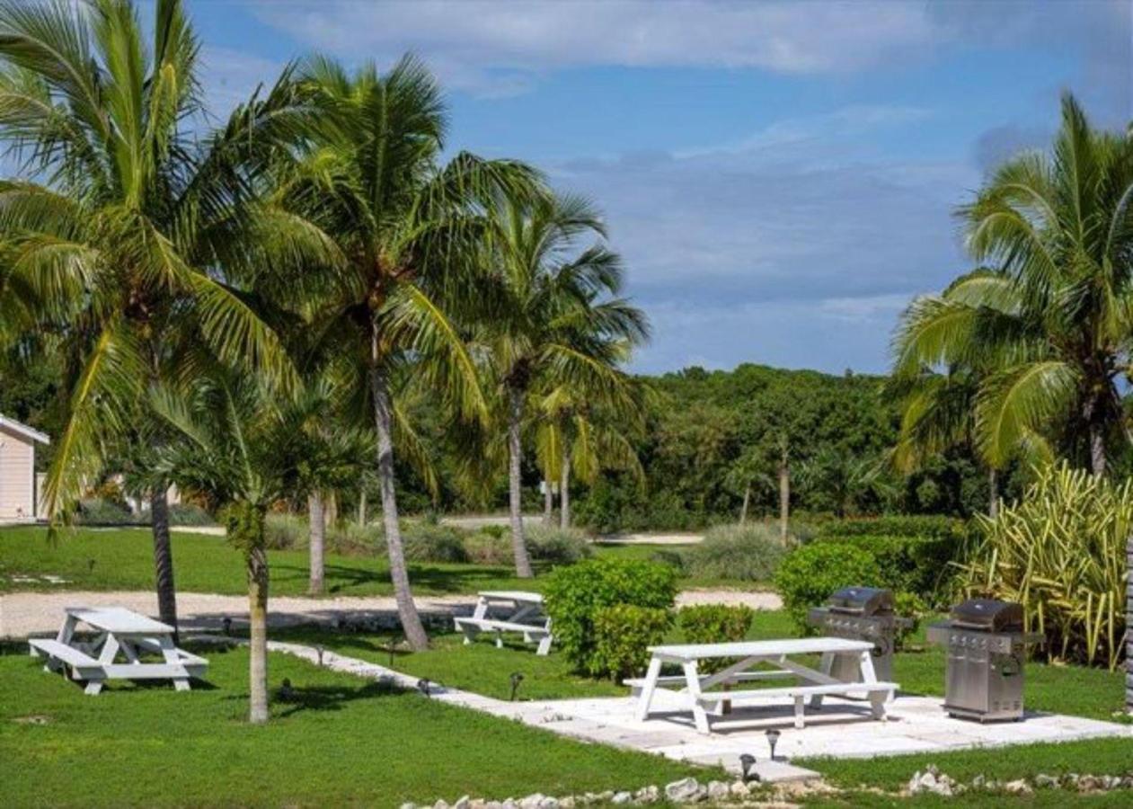 Buttonwood Reserve By Eleuthera Vacation Rentals Governor's Harbour Eksteriør billede